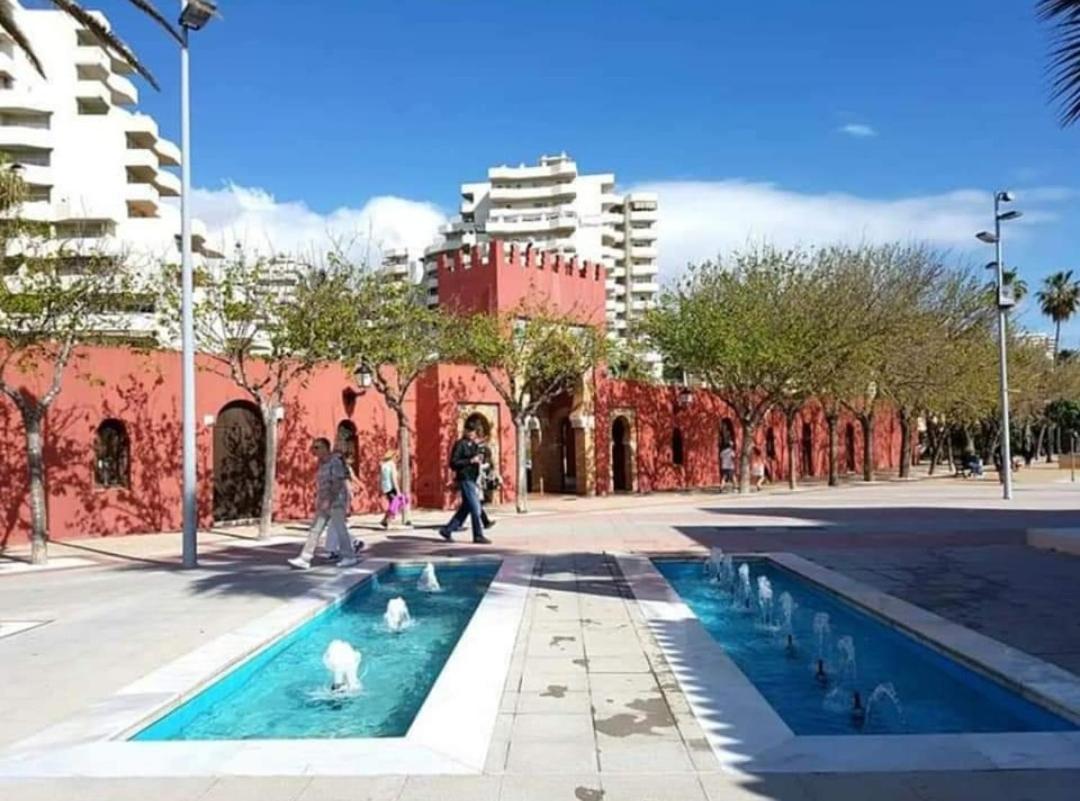 בנאלמדנה El Estudio De La Playa Benalbeach New 1Bd, Piscinas, Playa Y Vistas Al Mar Ref504 מראה חיצוני תמונה